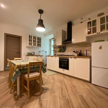 Casa Vacanze Nuanua Трієст Екстер'єр фото